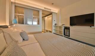 Отель Hotel White Lagoon - All Inclusive Каварна Двухместный номер Делюкс с 1 кроватью (для 2 взрослых и 1 ребенка)-2